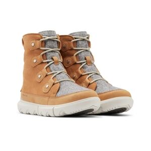 EXPLORER II JOAN WP
By SOREL